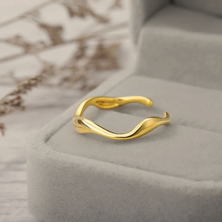 Wave Ring