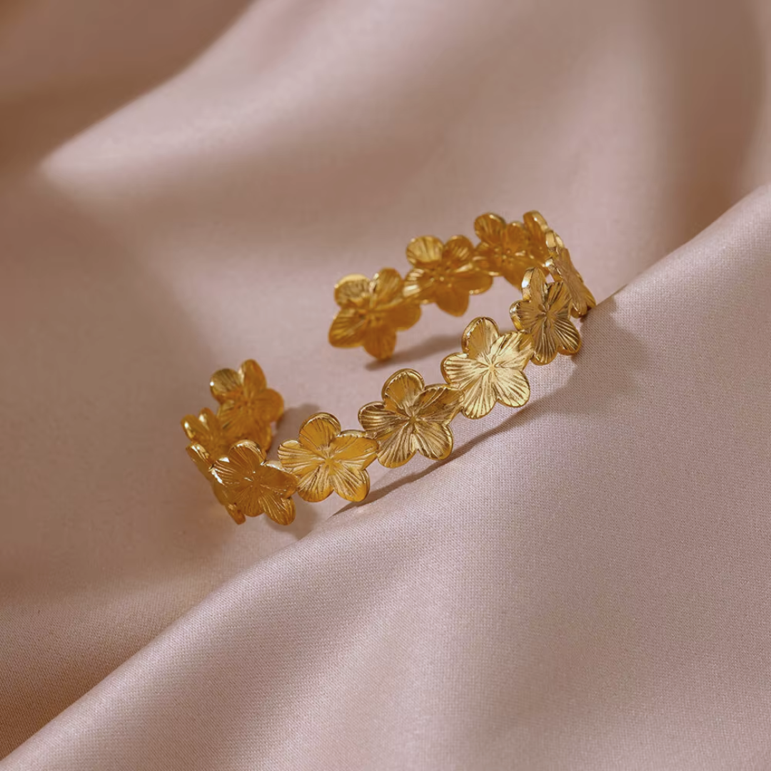 Slim Solara Bangle