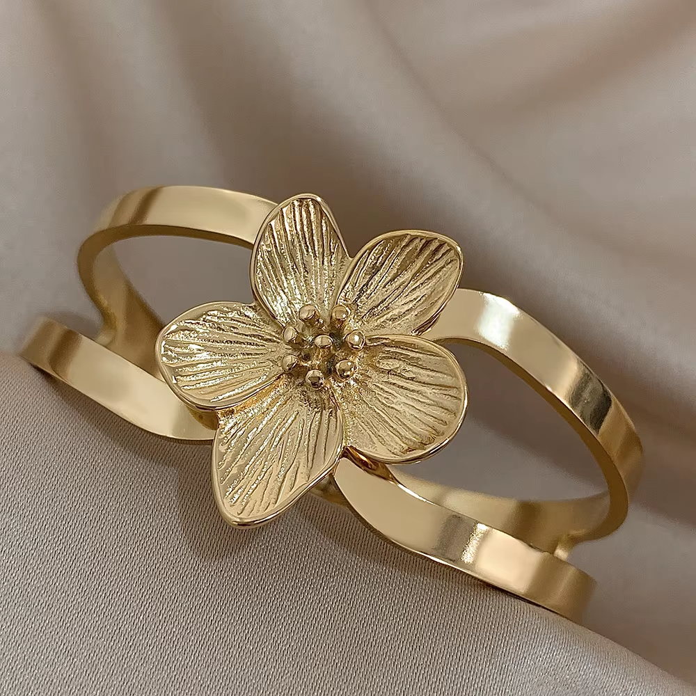 Solara Bangle